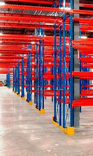 Aluguel de porta pallet Aluguel de porta pallet