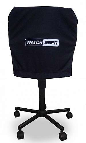 Capa de cadeira em tnt Capa de cadeira em tnt